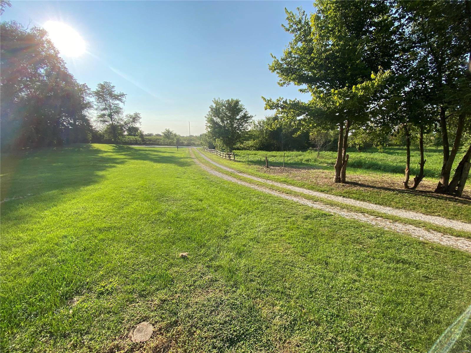 Bunker Hill, IL 62014,2672 Woodburn RD