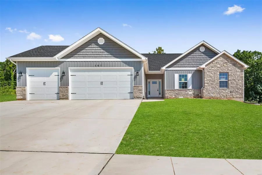 107 Providence Ridge DR, Wentzville, MO 63385