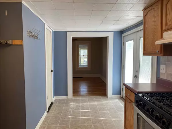 Hannibal, MO 63401,809 Hazel ST