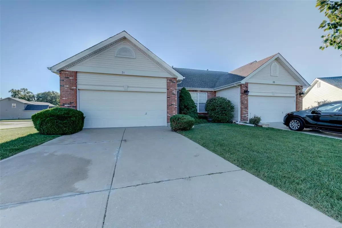 Lake St Louis, MO 63367,21 Salsibury CT