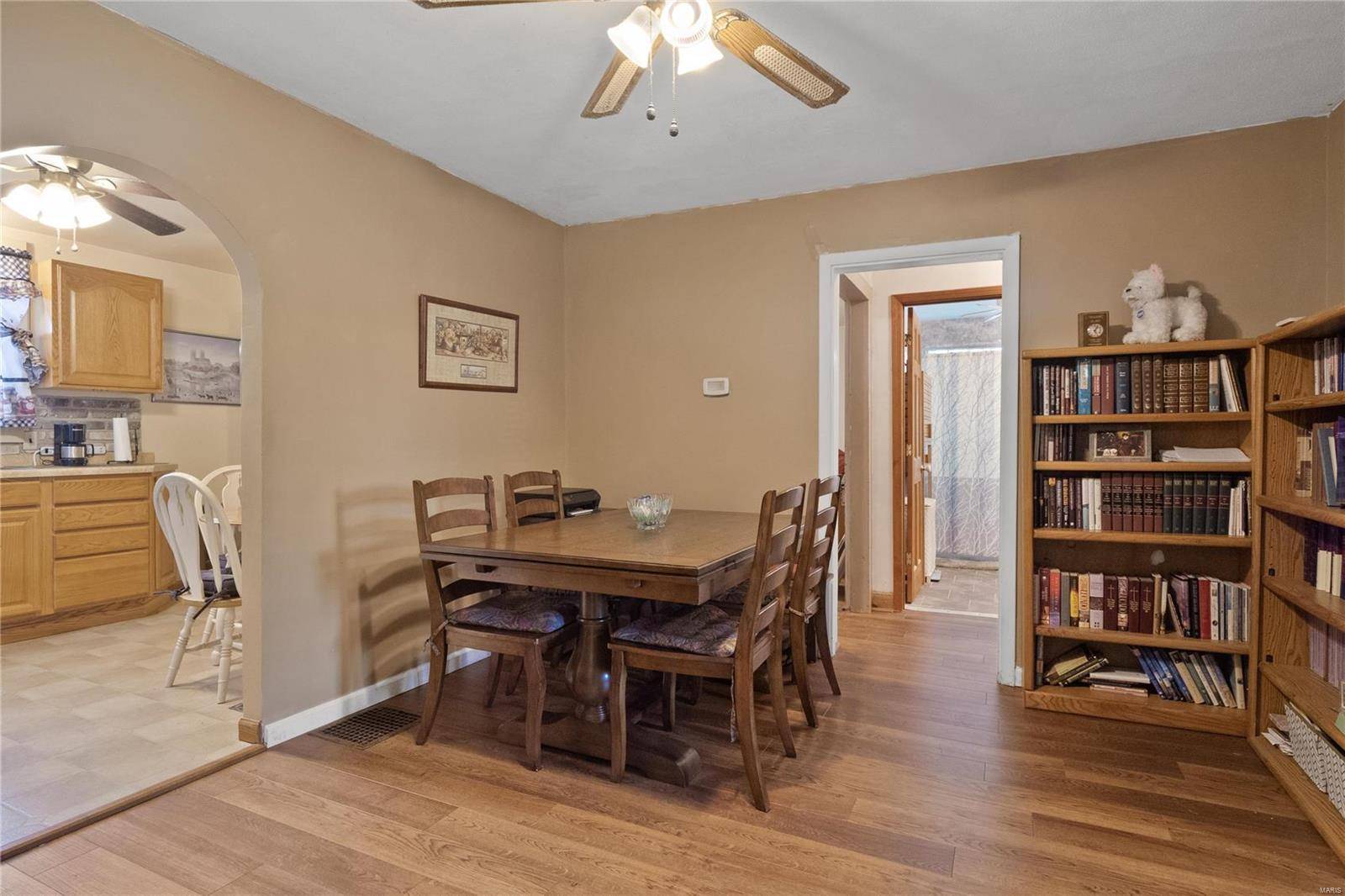 Lebanon, IL 62254,301 W Randle ST