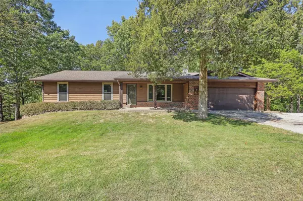 Defiance, MO 63341,13 Green Mountain CT