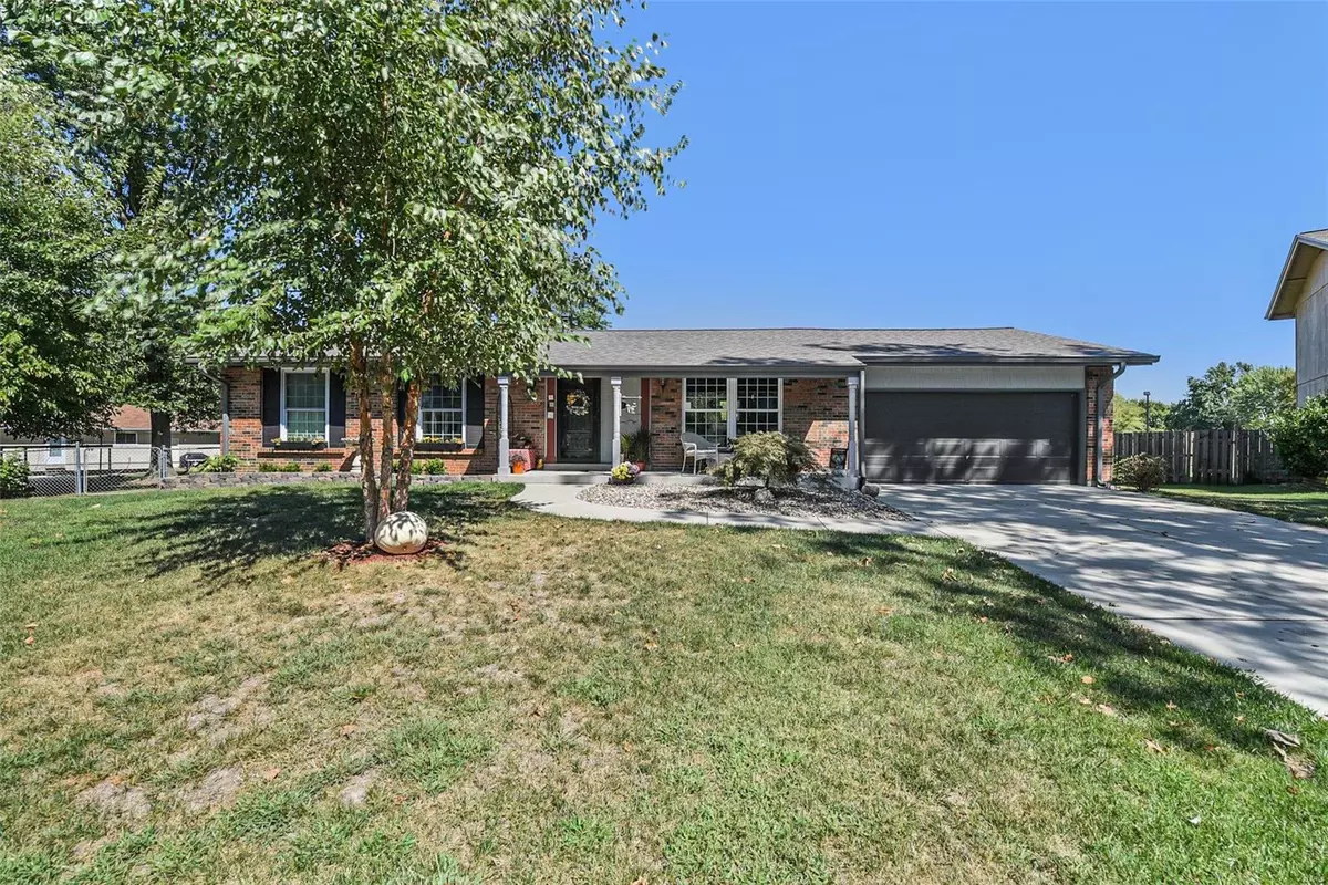 St Peters, MO 63376,5 Trail Oaks CT