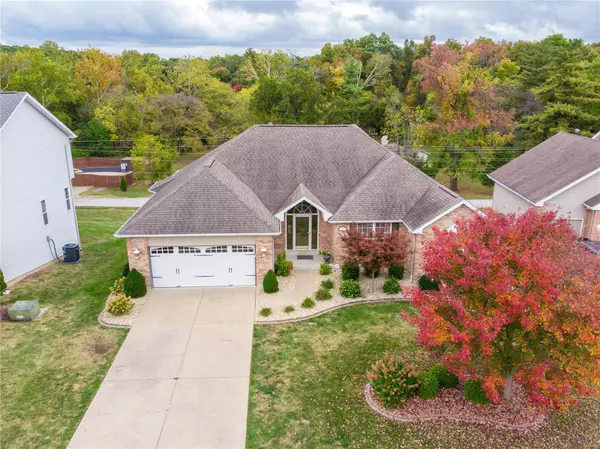 Lake St Louis, MO 63367,719 Pine View CT