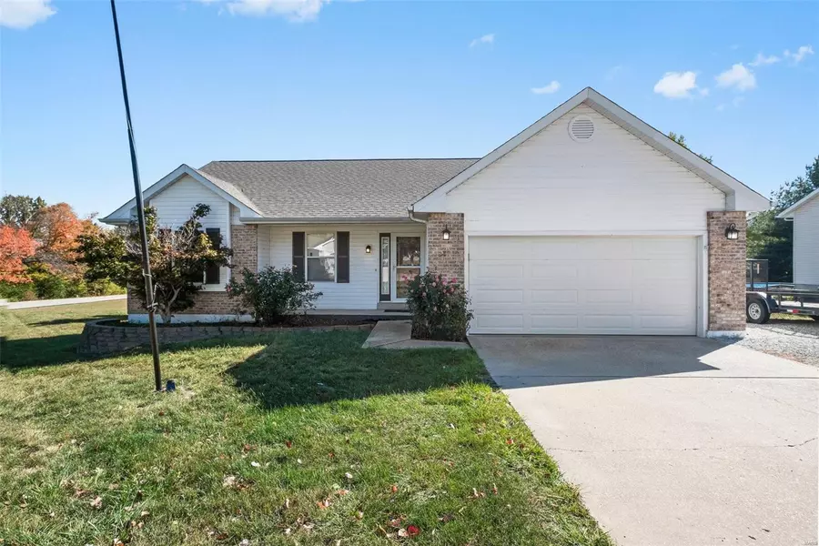 780 College Meadows DR, Union, MO 63084