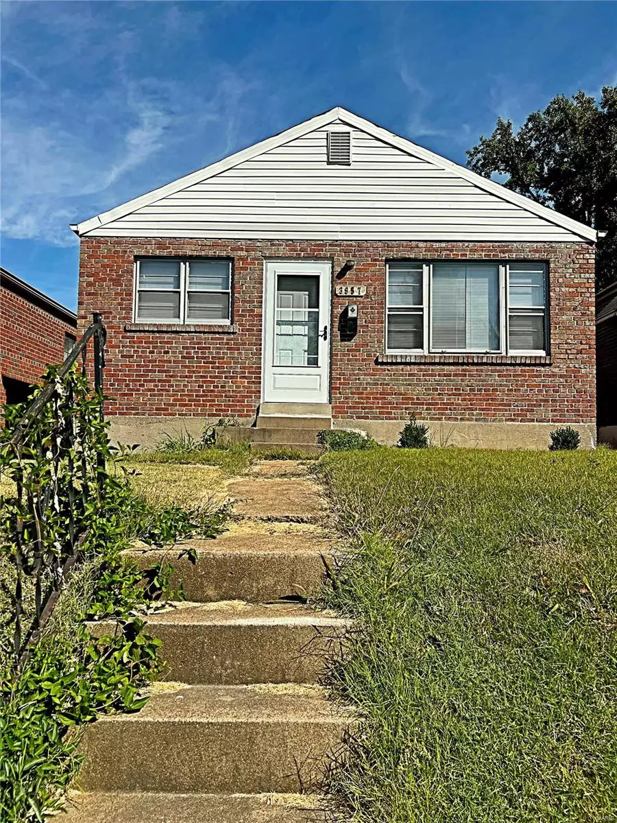 St Louis, MO 63116,3957 Eichelberger ST