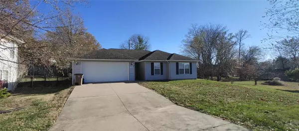 2356 Cheetah LN, Cape Girardeau, MO 63701