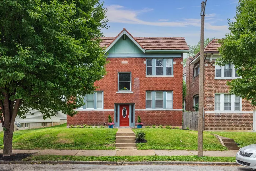 4215 Swan AVE, St Louis, MO 63110