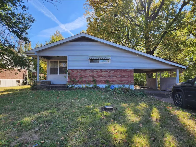 2308 Gardner DR, St Louis, MO 63136