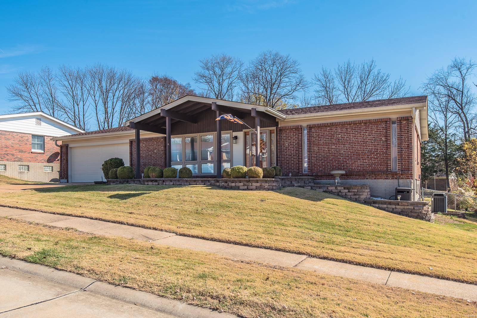 Unincorporated, MO 63128,5314 Oaklawn DR