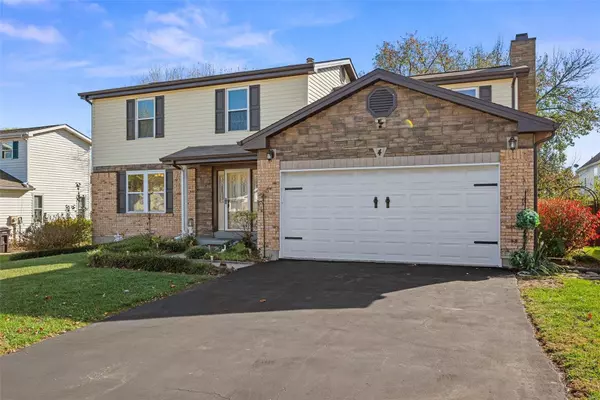 St Peters, MO 63376,4 Cloverhill CT