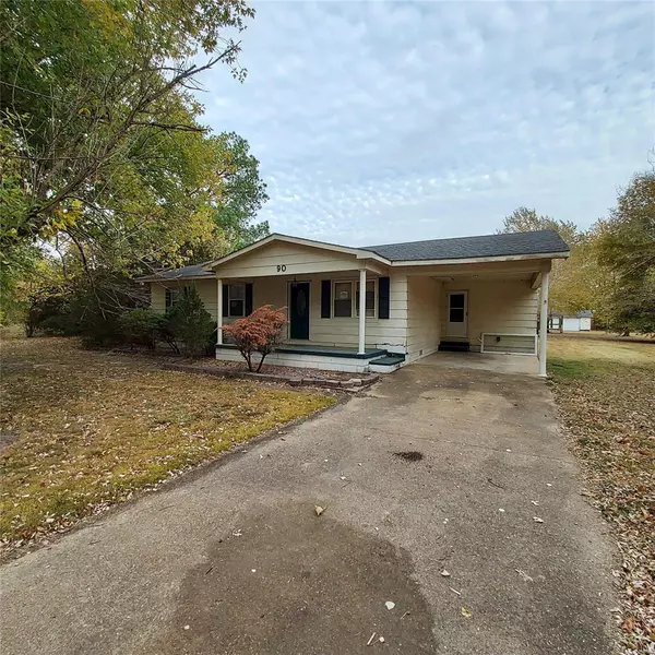 90 Hunter RD, Poplar Bluff, MO 63901