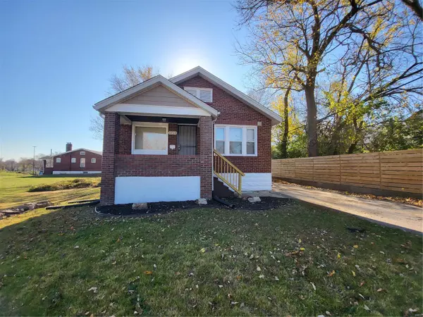 6708 Pasadena, St Louis, MO 63121