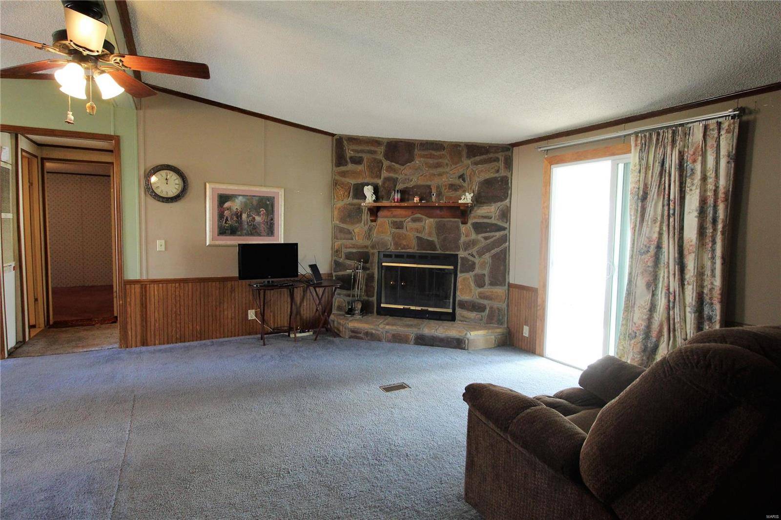 Lebanon, IL 62254,11268 Oak Forest LN