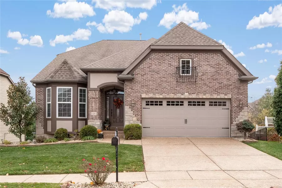 126 Tuscany Trace DR, St Charles, MO 63303