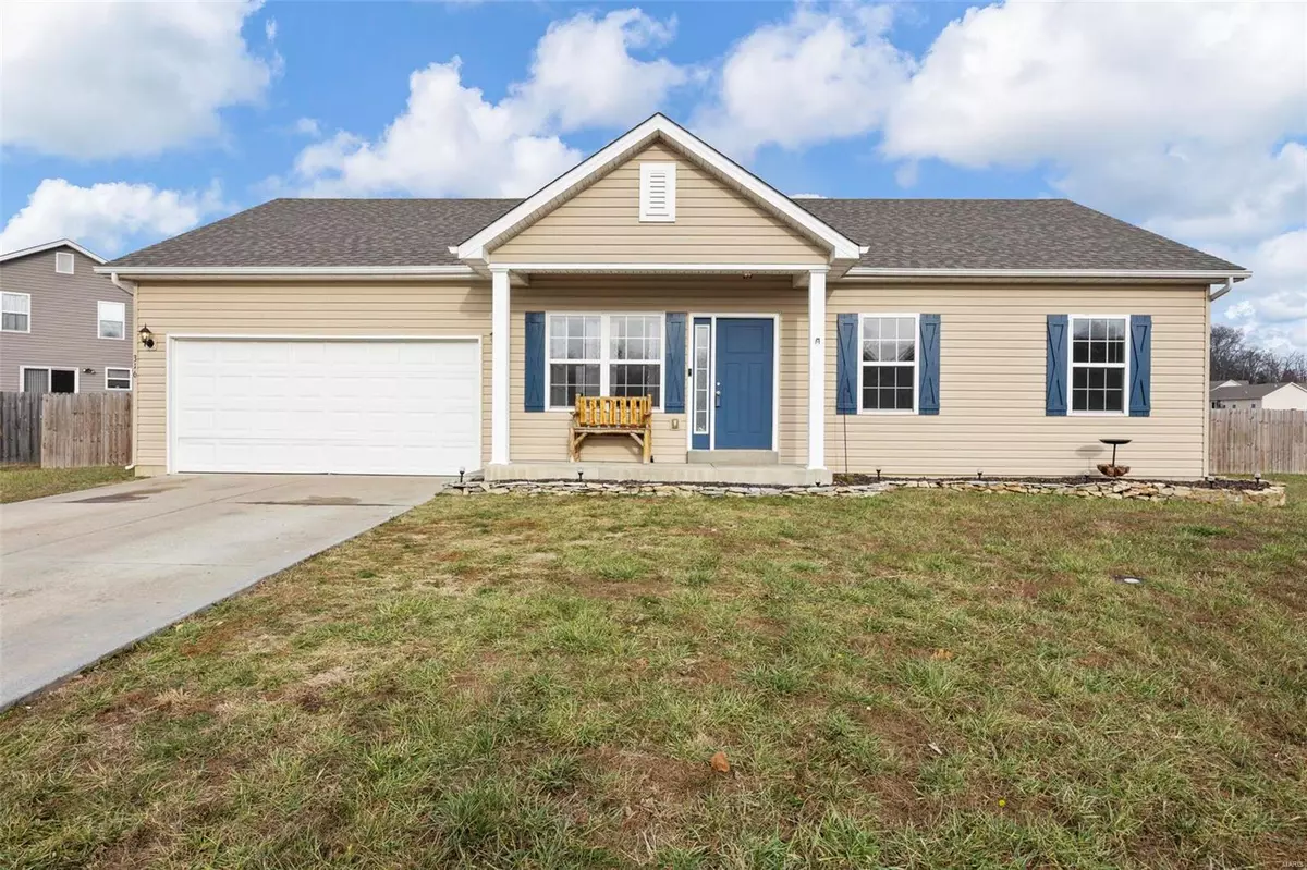 Winfield, MO 63389,316 Spring Valley DR