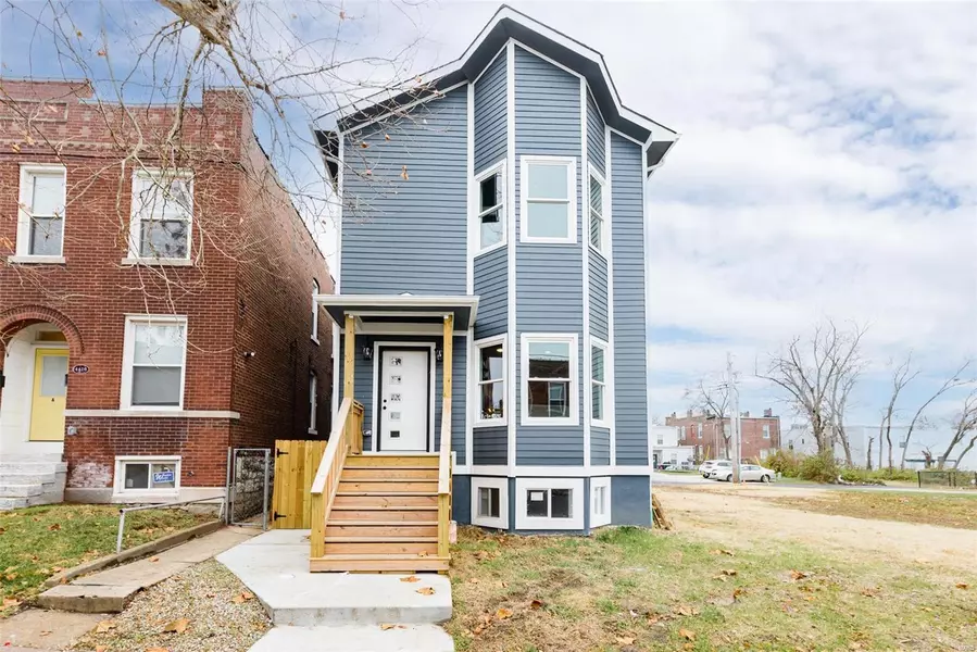 4418 Swan AVE, St Louis, MO 63110