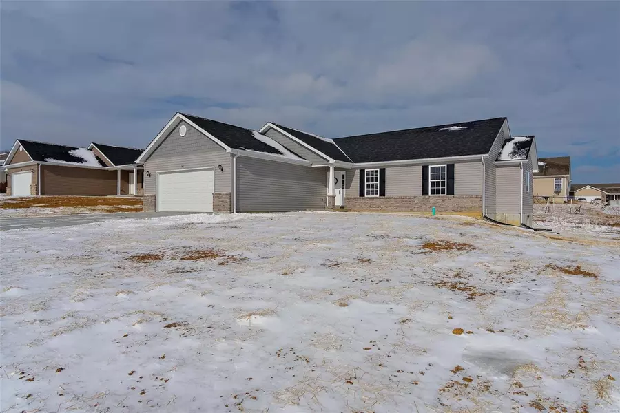 368 Rockport Drive, Troy, MO 63379