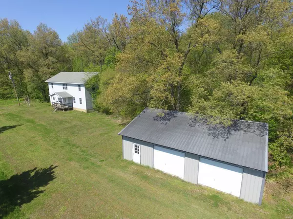 410 N 1st ST, Dexter, MO 63841