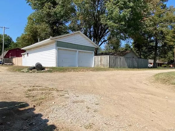 Kennett, MO 63857,1405 S Linden CIR