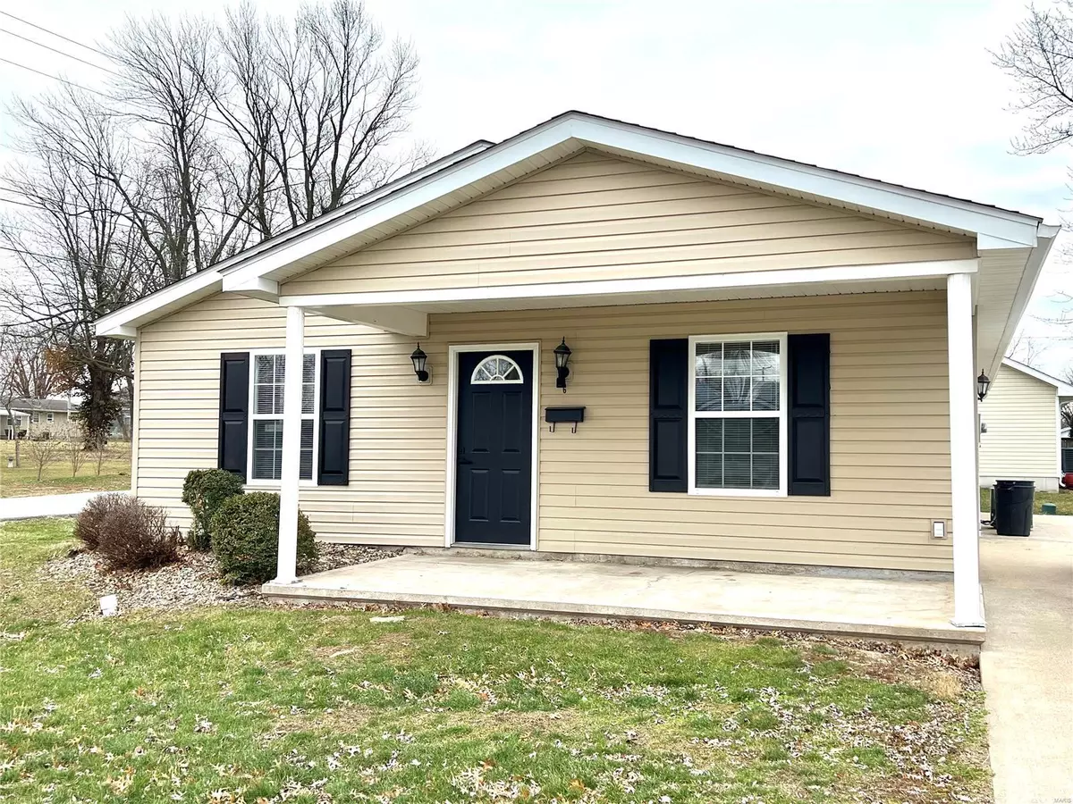 Bowling Green, MO 63334,6 W South