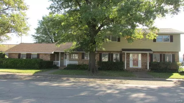 302 N Mulberry, Dexter, MO 63841