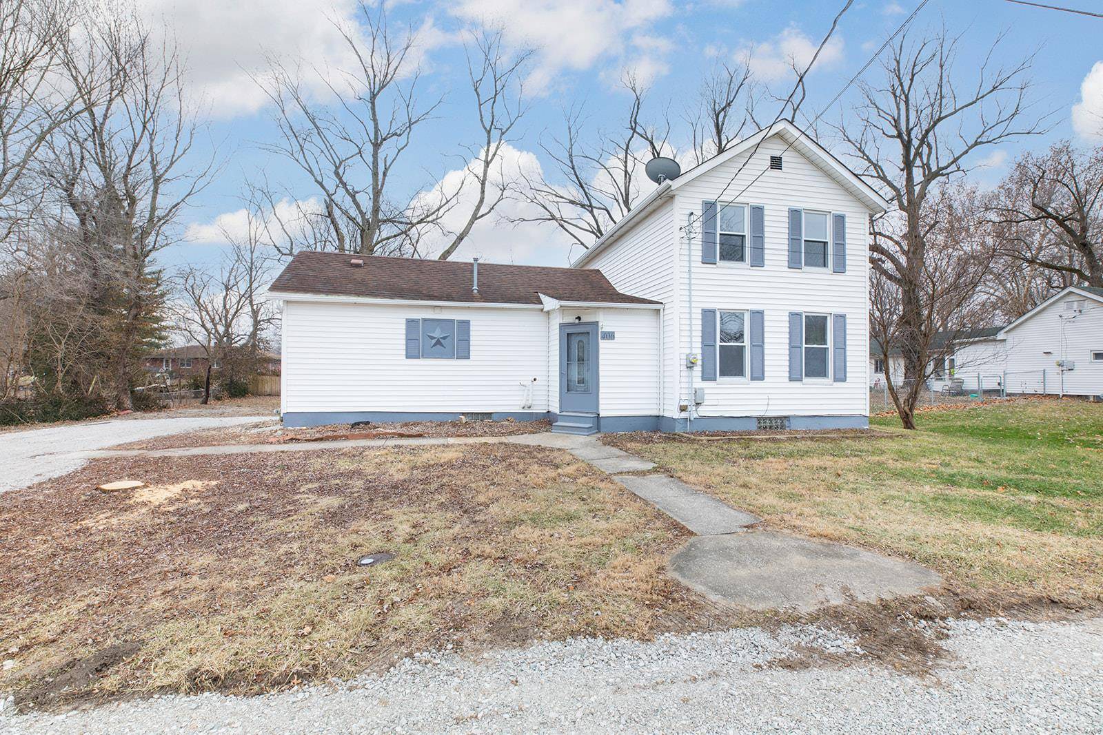 406 E Meade ST, Bunker Hill, IL 62014