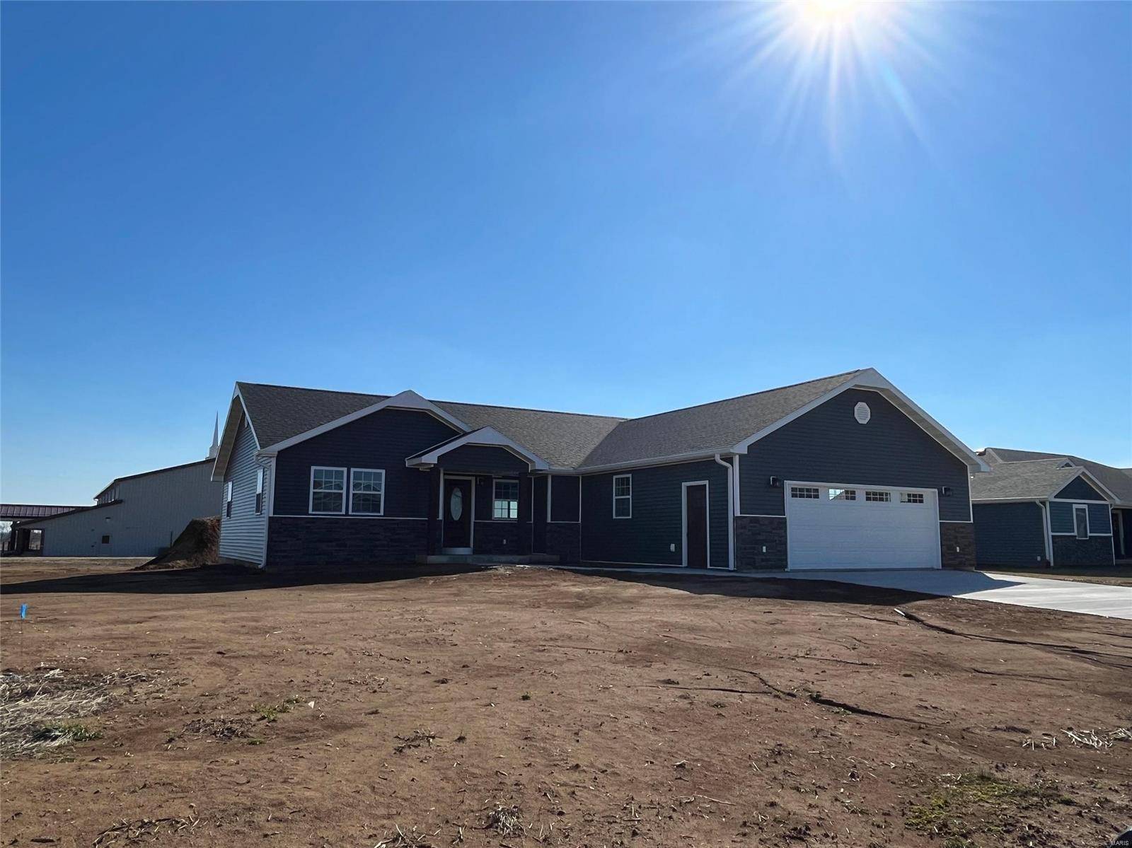 Palmyra, MO 63461,205 Janet Trail