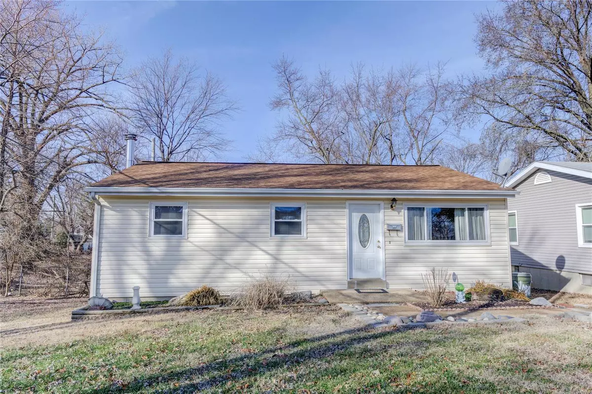 St Ann, MO 63074,3507 Long DR