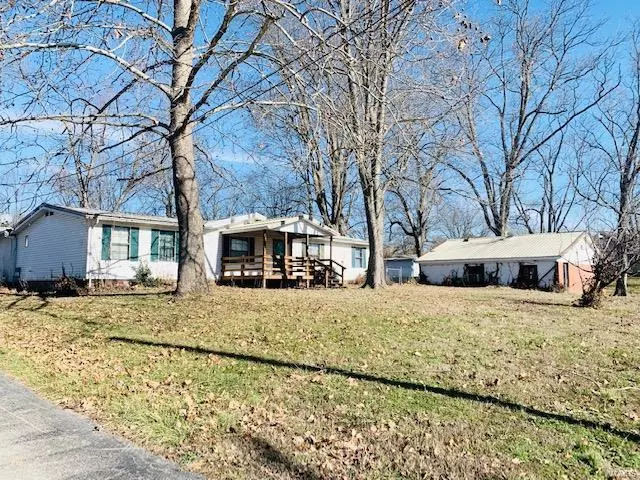 874 State Highway Z, Cape Girardeau, MO 63701