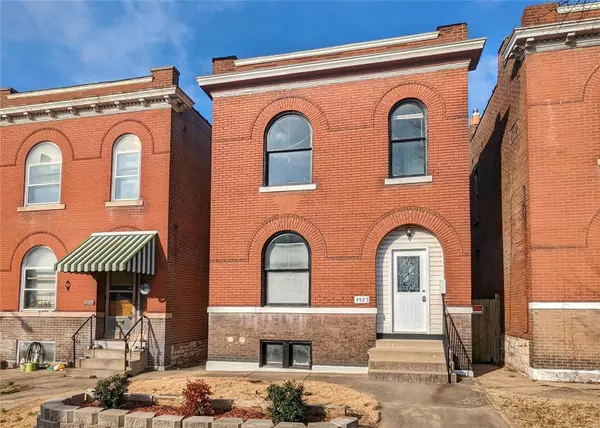 4523 Idaho AVE, St Louis, MO 63111