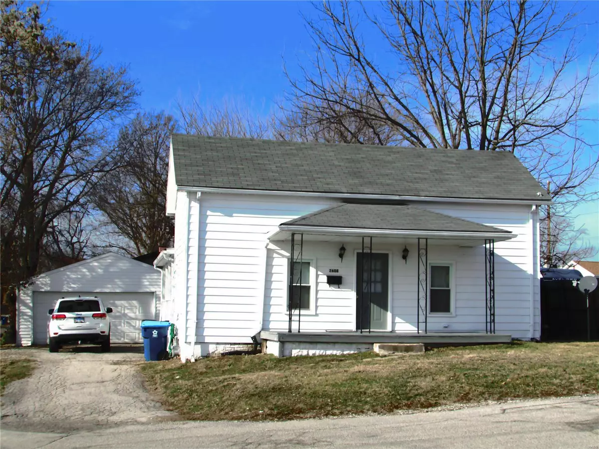 Alton, IL 62002,2608 Kirsch ST