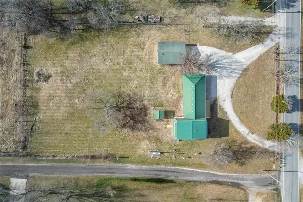 Lebanon, MO 65536,22666 Green Hills RD