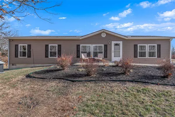 217 Westwind TRL, Wright City, MO 63390