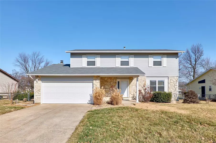 305 Park Charles N, St Peters, MO 63376