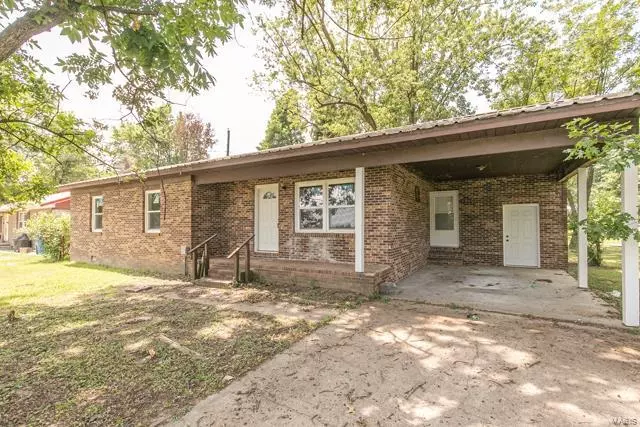 East Prairie, MO 63845,383 S 527th Road