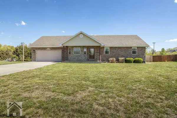 227 Zeigenbein RD, St Robert, MO 65584