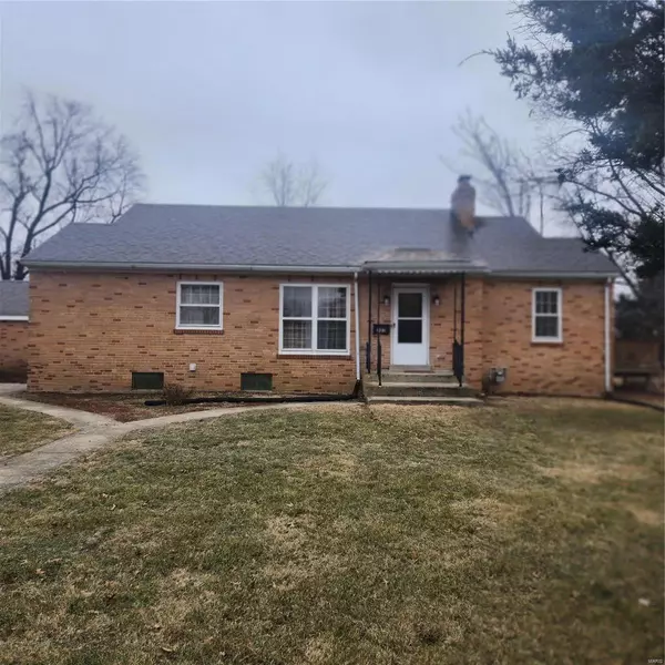 302 Northeast ST, Wellsville, MO 63384