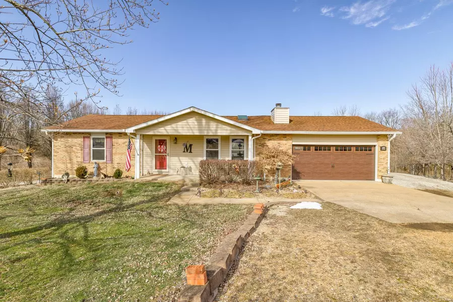 4777 Lori LN, Hillsboro, MO 63050