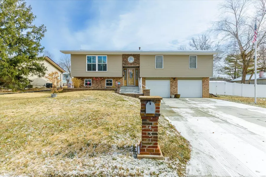 431 Morningside DR, St Peters, MO 63376