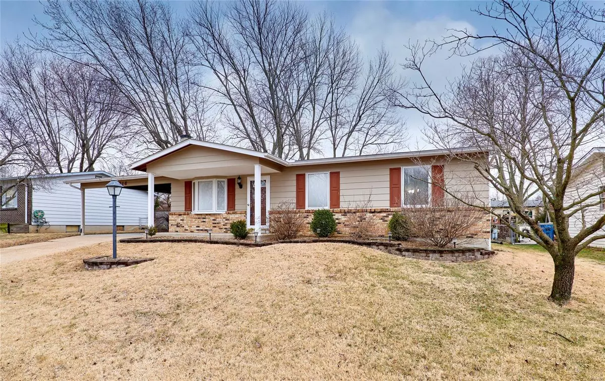 St Charles, MO 63301,516 Crestview LN