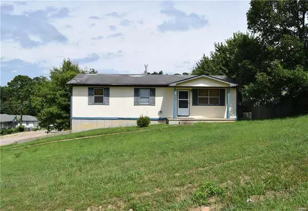 15180 Transit RD, St Robert, MO 65584