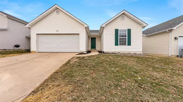 31 Silver Spur DR, Winfield, MO 63389