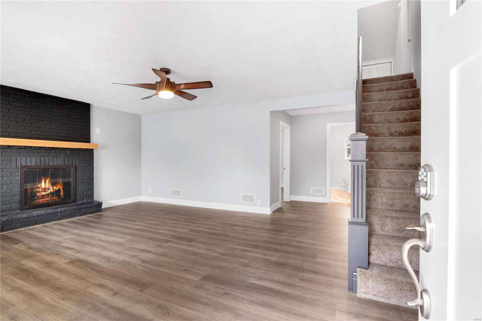 Columbia, IL 62236,244 Tower Hill DR