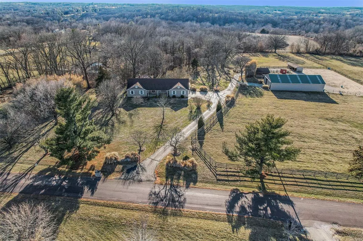 Labadie, MO 63055,114 Maple Hill LN