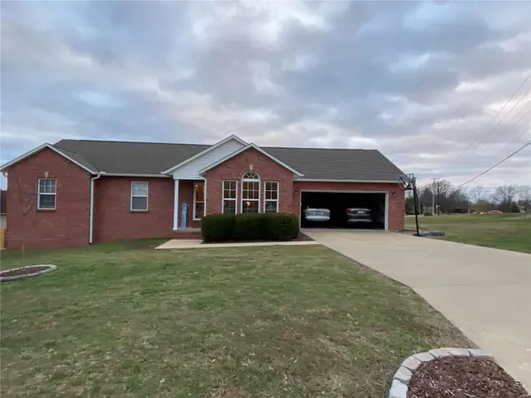 1425 Jennifer DR, Jackson, MO 63755