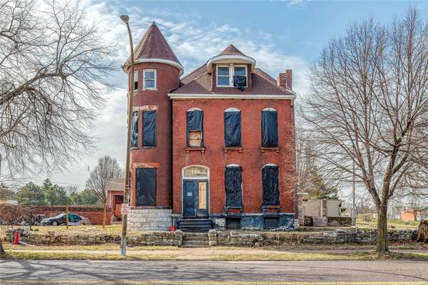 2012 Saint Louis AVE, St Louis, MO 63106