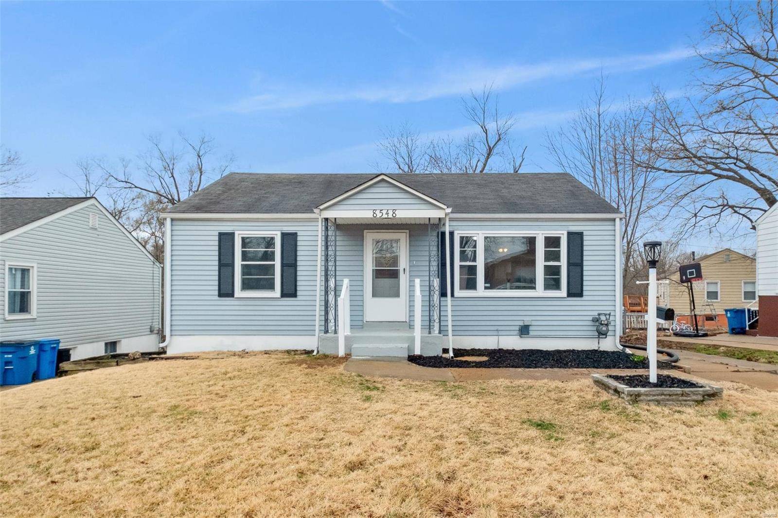St Louis, MO 63134,8548 Leith AVE