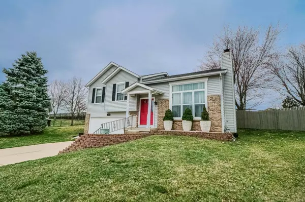 St Peters, MO 63376,1015 Enwood CT