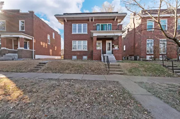 5318 Murdoch AVE, St Louis, MO 63109